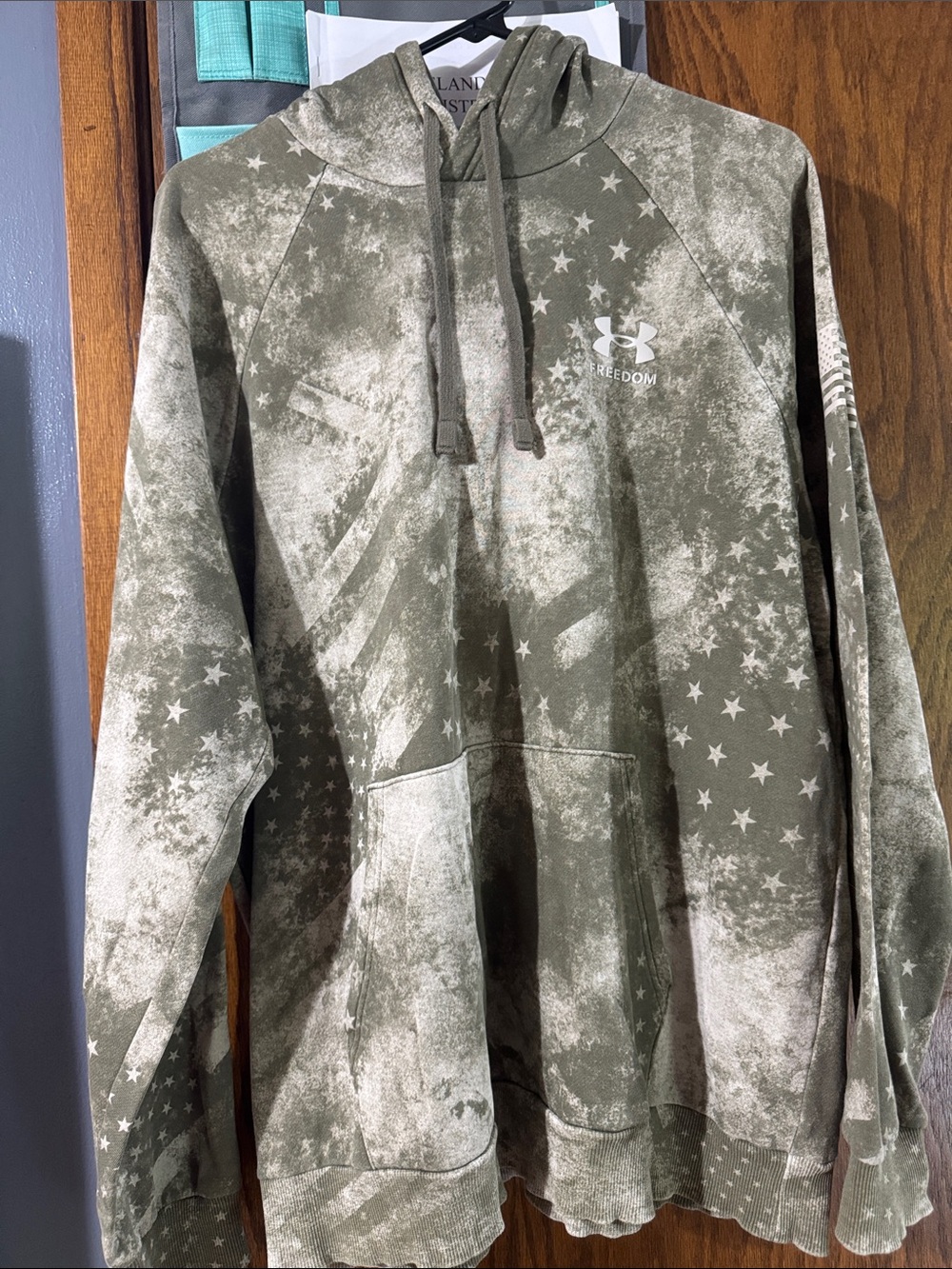 Under Armour Olive Green and Cream Hooded Sweatshirt with Star Print